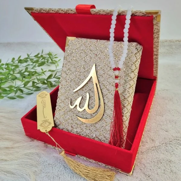 Luxury Glittering Qur’an Gift Set – Beige & Red Edition