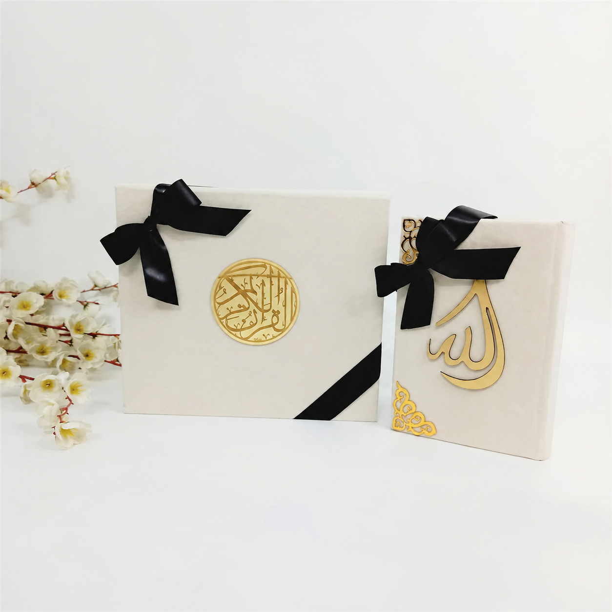 The Sunnah Gift Box - Royal Off-White