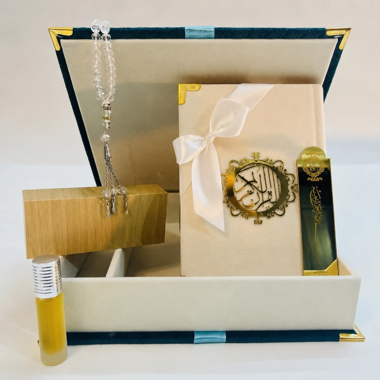 Luxury Velvet Quran Gift Box with Crystal Tasbih , Quran & more| Premium Islamic Gift for Ramadan, Eid, Nikah & Housewarming