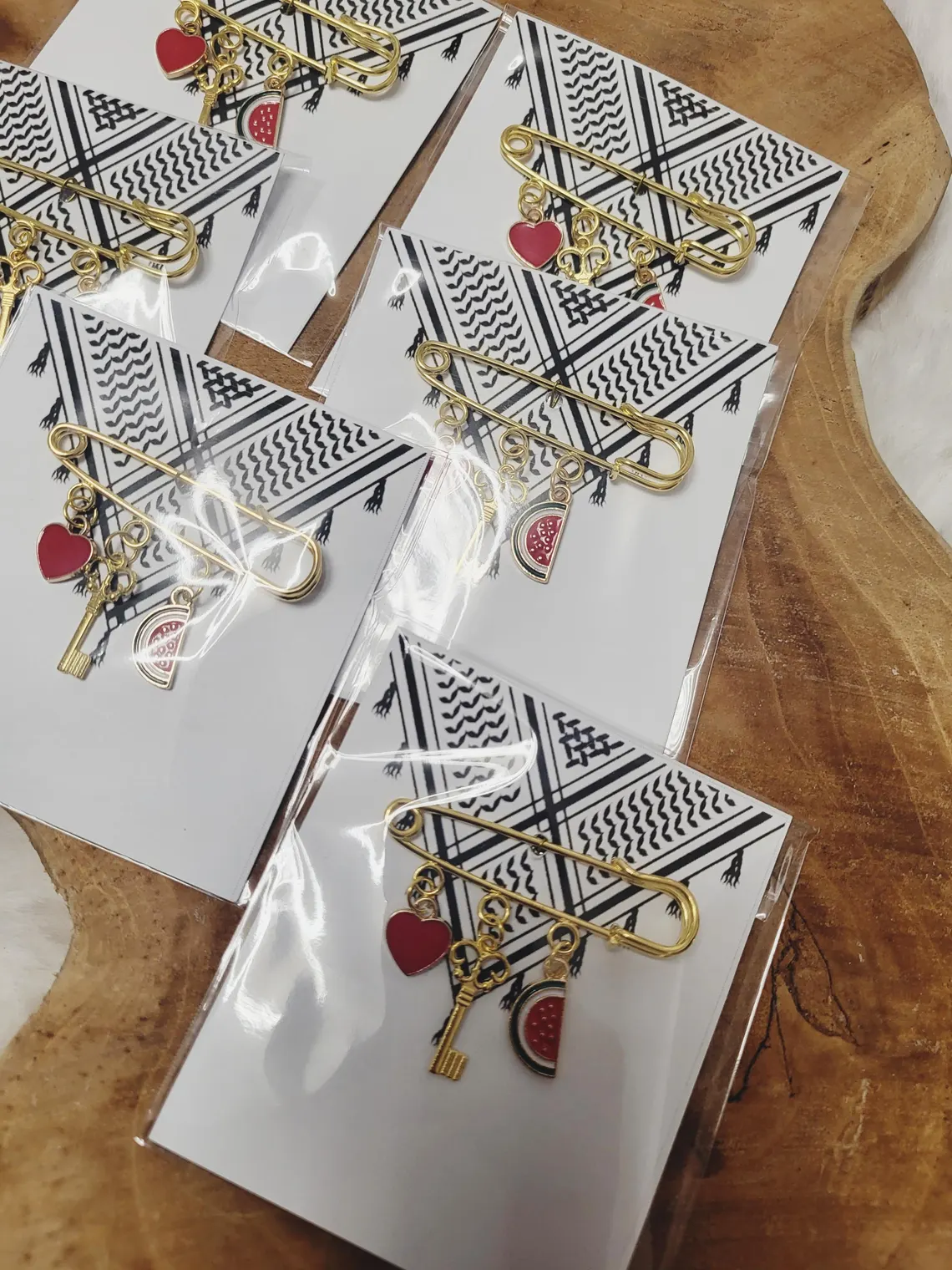 Palestine Enamel Pin | Filistin Metal Brooch | Watermelon Lapel Badge | Premium Palestine Solidarity Accessory