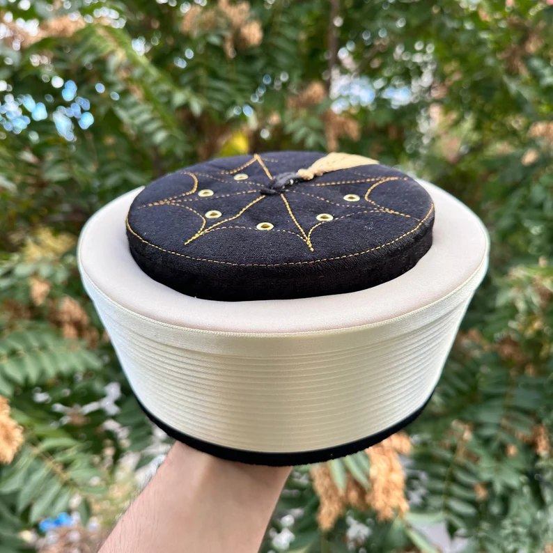 Black and Cream Classic Fez Imamah | Premium Taqiyyah Islamic Prayer Hat with Tassel for Men