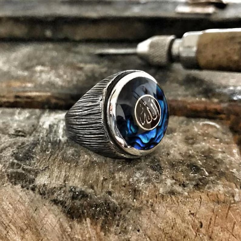 Engraved Silver Ring with Blue Enamel and Allah Inscription - Elegant Islamic Men's Jewelry Perfect for Father's Day