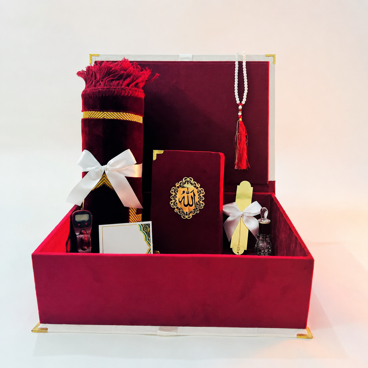 Luxury Islamic Velvet Quran Gift Set: Mesmerizing Maroon